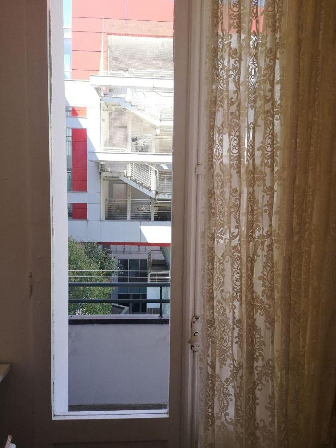 Camera E Bagno Privato A 3 Minuti Dalla Stazione Bologna Buitenkant foto